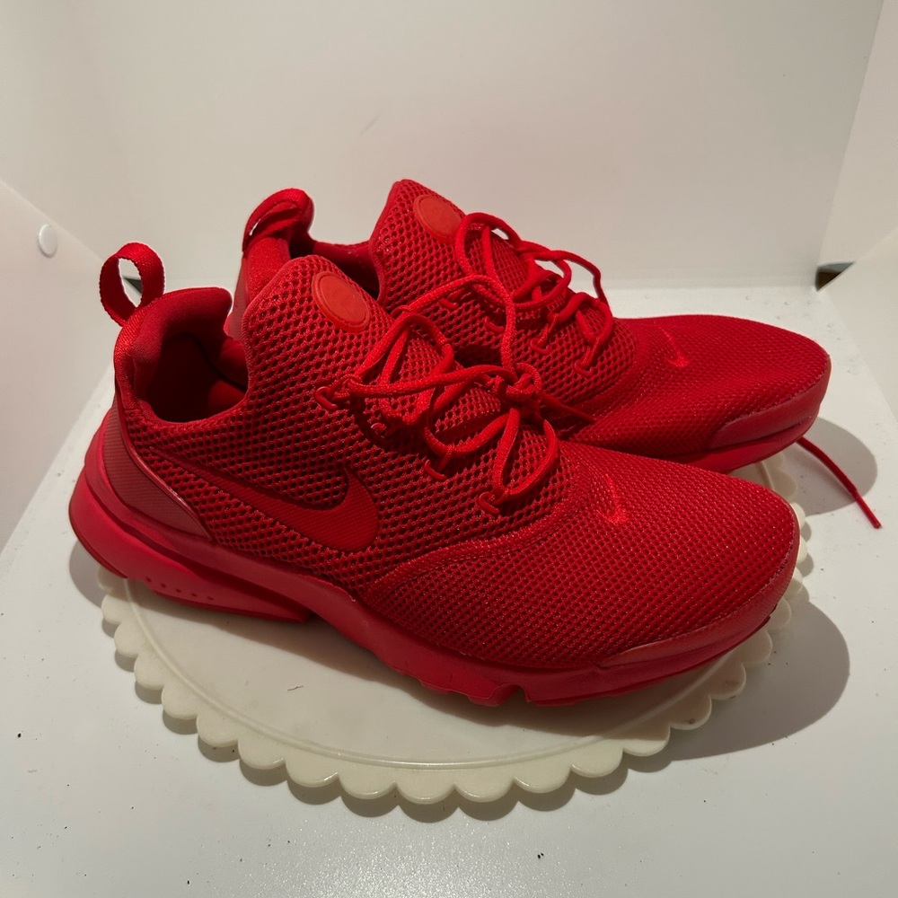 NIKE RED CANVAS SNEAKERS RUNNING SHOES LACE UP VENTED SIZE 7